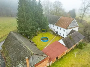 Prodej zemědělské usedlosti, Jaroměřice, 658 m2
