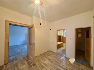 Prodej bytu 3+1, Aš, Jiráskova, 78 m2