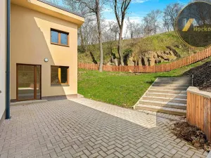 Pronájem bytu 2+kk, Jesenice, Do Potočin, 68 m2