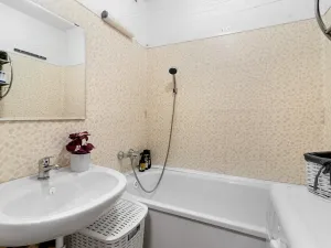 Pronájem bytu 2+1, Praha - Malešice, Bydžovského, 58 m2