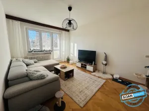 Prodej bytu 2+1, Krnov, Maxima Gorkého, 55 m2