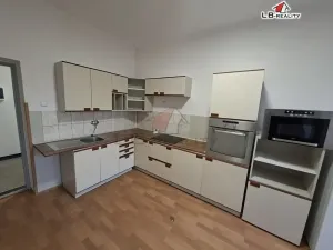 Pronájem bytu 4+1, Kolín, Štítarská, 100 m2