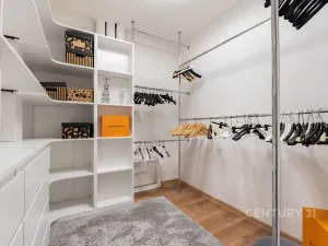 Prodej bytu 4+kk, Most, Česká, 97 m2