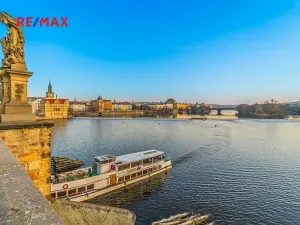 Prodej bytu 2+1, Praha - Staré Město, Náprstkova, 42 m2