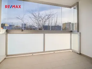 Prodej bytu 3+1, Karviná, tř. Těreškovové, 75 m2