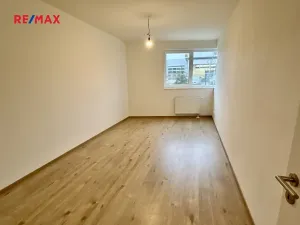 Prodej bytu 2+kk, Praha - Dolní Počernice, Černodolská, 66 m2