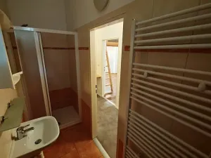 Pronájem bytu 1+kk, Praha - Nové Město, Na bojišti, 36 m2