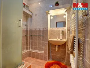 Prodej činžovního domu, Hostinné, Horská, 408 m2