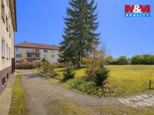 Prodej bytu 3+1, Čerčany, Družstevní, 58 m2