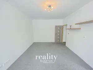 Pronájem bytu 1+1, Znojmo, Čermákova, 37 m2