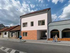 Prodej bytu 4+kk, Ivančice, 107 m2