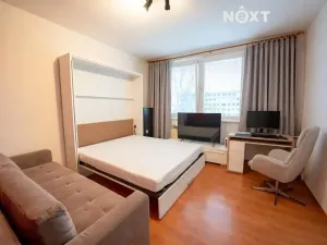 Prodej bytu 2+1, Hodonín, Očovská, 43 m2