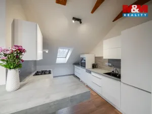 Prodej bytu 3+kk, Mikulov, Žižkova, 140 m2