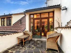 Prodej činžovního domu, Praha - Břevnov, Bělohorská, 515 m2