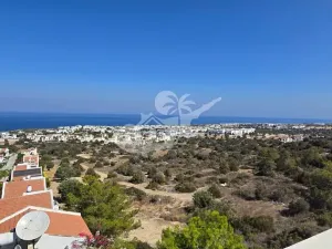 Prodej bytu 2+1, Agios Amvrosios Keryneias, Kypr, 75 m2