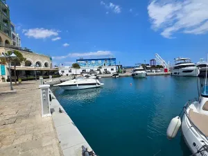 Prodej bytu 2+kk, Lemesos, Kypr, 51 m2