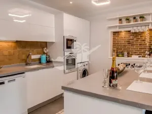 Prodej bytu 3+1, Trikomo, Kypr, 120 m2