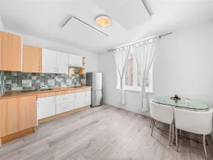 Pronájem bytu 1+1, Plzeň - Doubravka, Masarykova, 44 m2