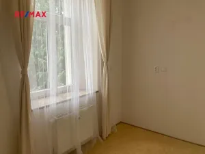 Pronájem kanceláře, Plzeň, Jablonského, 8 m2