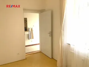 Pronájem kanceláře, Plzeň, Jablonského, 8 m2