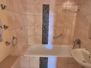 Prodej bytu 3+1, Česká Lípa, Jihlavská, 70 m2