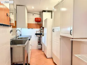 Pronájem rodinného domu, Jesenice - Zdiměřice, Skřivanová, 345 m2