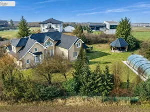 Pronájem rodinného domu, Jesenice - Zdiměřice, Skřivanová, 345 m2