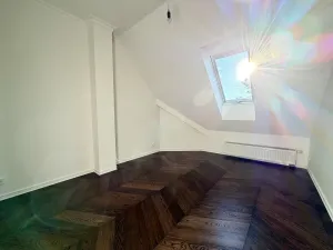 Pronájem rodinného domu, Jesenice - Zdiměřice, Skřivanová, 345 m2