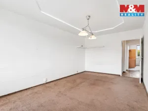 Prodej bytu 3+1, Teplice - Prosetice, Rovná, 67 m2