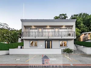 Prodej vily, Praha - Komořany, Pod lesem, 770 m2