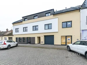 Pronájem bytu 2+kk, Staré Město, Hradišťská, 53 m2