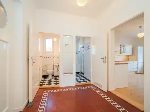 Pronájem vily, Praha - Modřany, Nečova, 200 m2