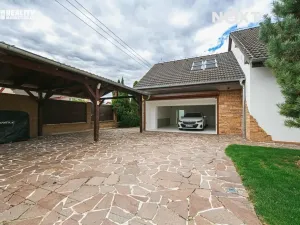 Prodej rodinného domu, Moravany, V Jámách, 382 m2