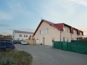 Prodej bytu 3+kk, Jiřice, 77 m2
