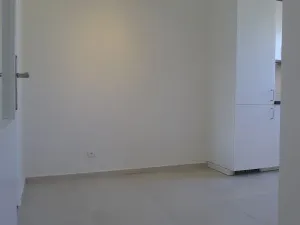 Pronájem bytu 2+1, Praha - Modřany, Klostermannova, 50 m2