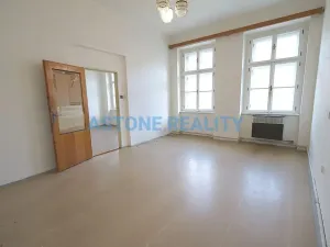 Prodej bytu 3+1, Praha - Karlín, Peckova, 93 m2