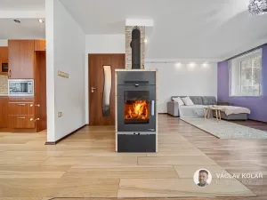 Prodej rodinného domu, Pecka, 176 m2