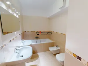 Pronájem rodinného domu, Praha - Jinonice, Laténská, 176 m2