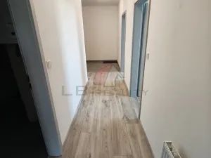 Pronájem bytu 3+kk, Nymburk, Ke Strouze, 90 m2