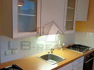 Pronájem bytu 1+1, Kolín, Dělnická, 36 m2