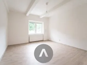 Pronájem bytu 1+kk, Brno, Žabovřeská, 27 m2