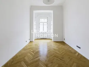 Pronájem bytu 3+1, Praha - Nové Město, Na Poříčí, 92 m2