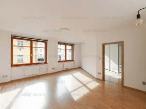 Pronájem bytu 3+kk, Praha - Břevnov, Za Strahovem, 56 m2