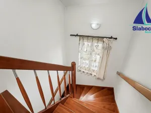 Prodej rodinného domu, Praha - Satalice, K cihelně, 220 m2