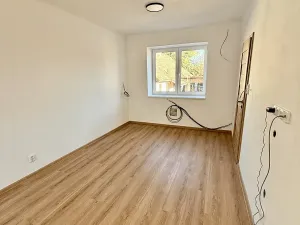 Prodej bytu 2+kk, Otmíče, 36 m2