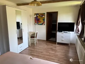 Pronájem bytu 1+1, Praha - Dolní Počernice, Úpická, 32 m2