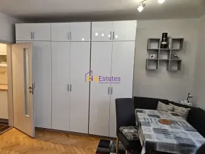 Pronájem bytu 1+kk, Praha - Vršovice, Karpatská, 28 m2