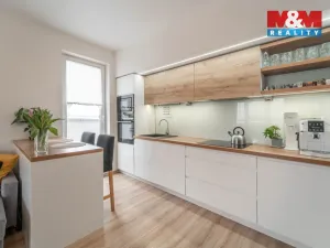 Prodej bytu 3+kk, Praha - Kyje, Federova, 69 m2