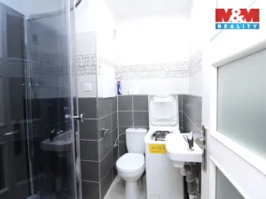 Pronájem bytu 1+kk, Praha, Rýmařovská, 26 m2