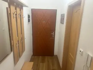 Pronájem bytu 1+kk, Kadaň, Školní, 19 m2